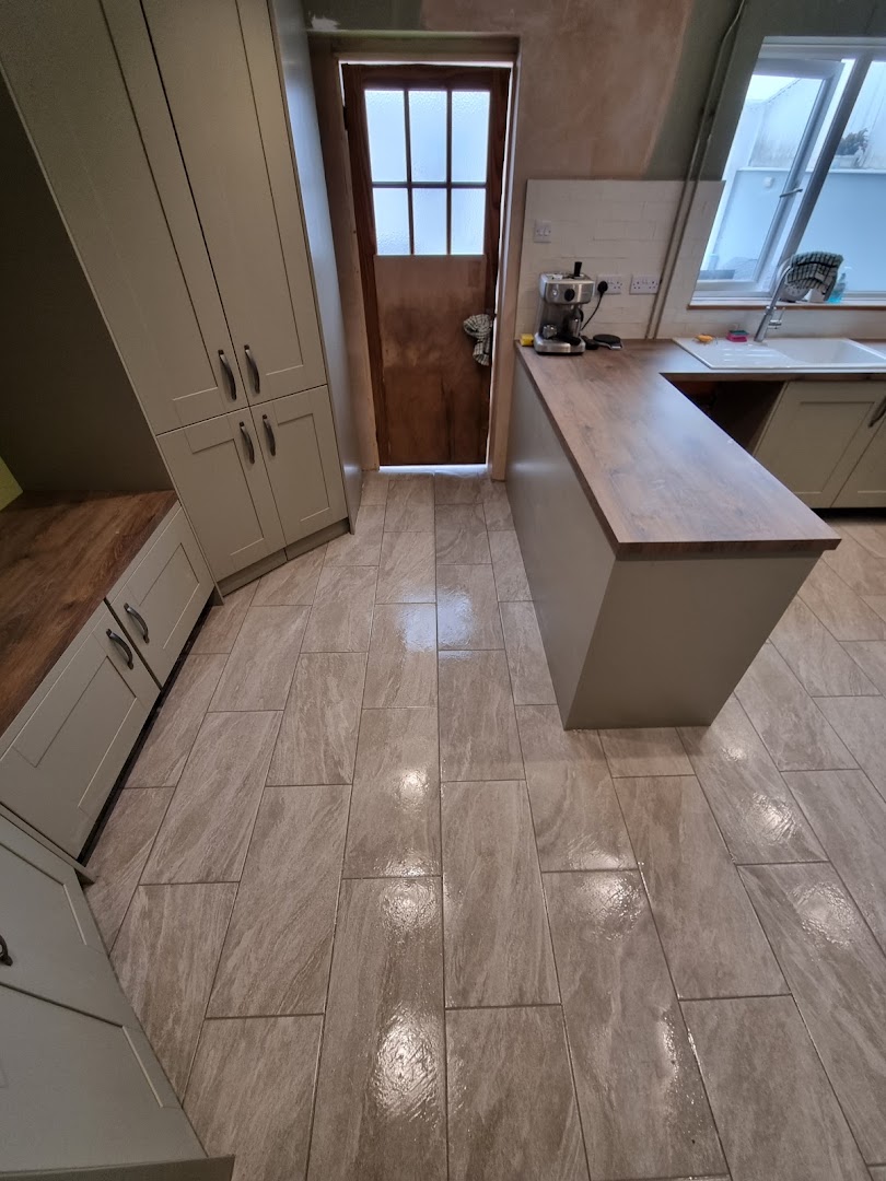 Harvey's Tiling Service — Photos 3